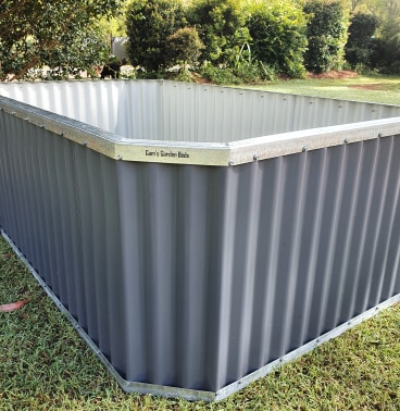 Large Garden Bed - Image 2