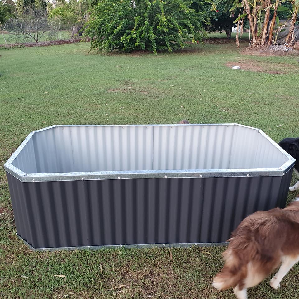 Large Garden Bed - Image 3