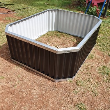 Regular Garden Bed - Image 5